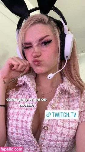 Busy B ASMR / busybasmr Onlyfans Photo Gallery 