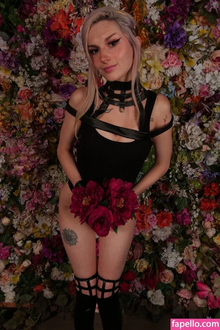 Busy B ASMR / busybasmr Onlyfans Photo Gallery 