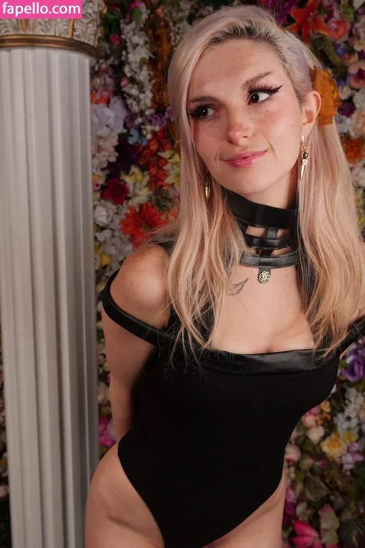 Busy B ASMR / busybasmr Onlyfans Photo Gallery 