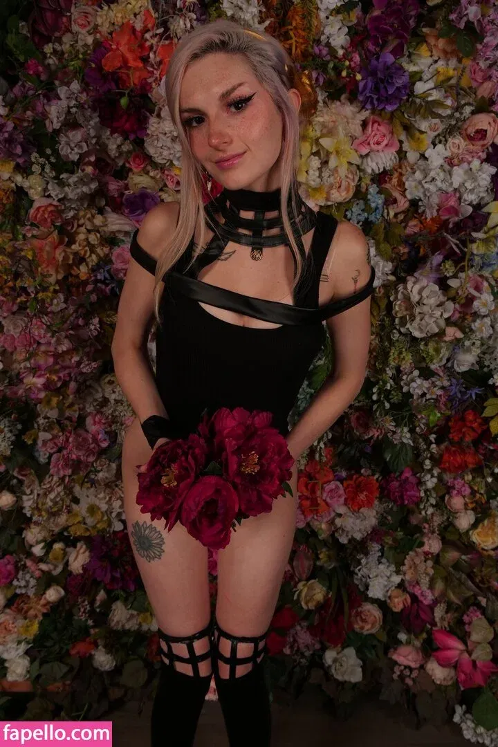 Busy B ASMR / busybasmr Onlyfans Photo Gallery 