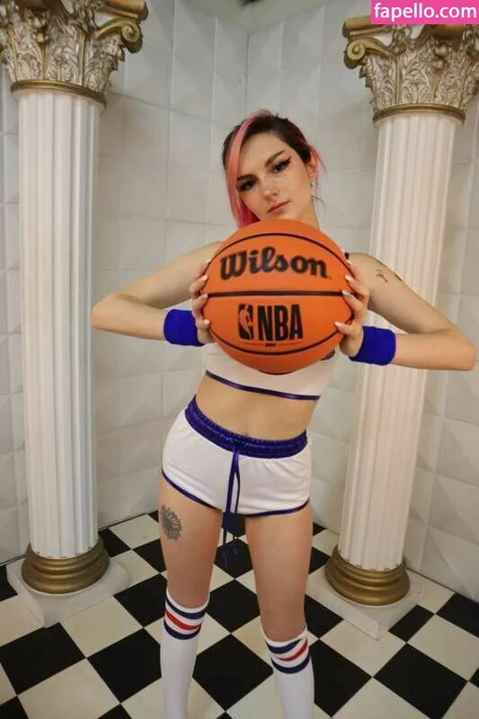 Busy B ASMR / busybasmr Onlyfans Photo Gallery 