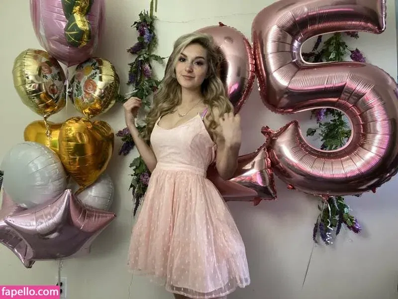 Busy B ASMR / busybasmr Onlyfans Photo Gallery 