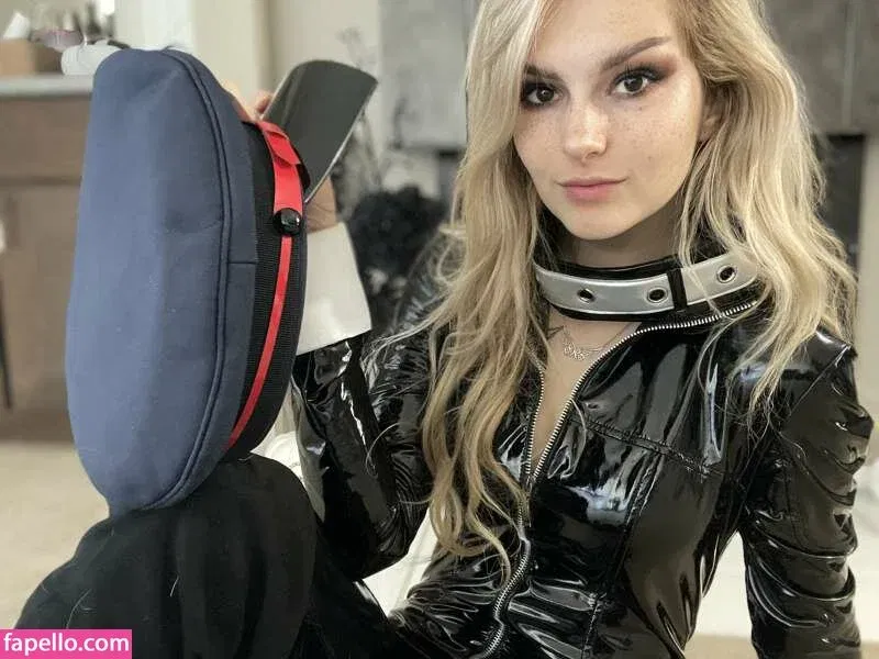 Busy B ASMR / busybasmr Onlyfans Photo Gallery 