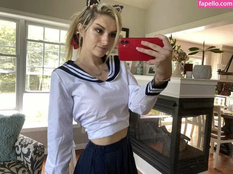 Busy B ASMR / busybasmr Onlyfans Photo Gallery 