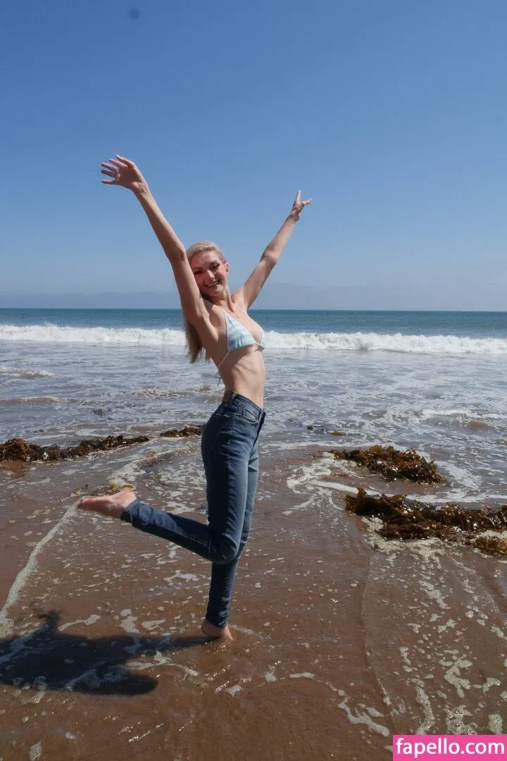 Busy B ASMR / busybasmr Onlyfans Photo Gallery 