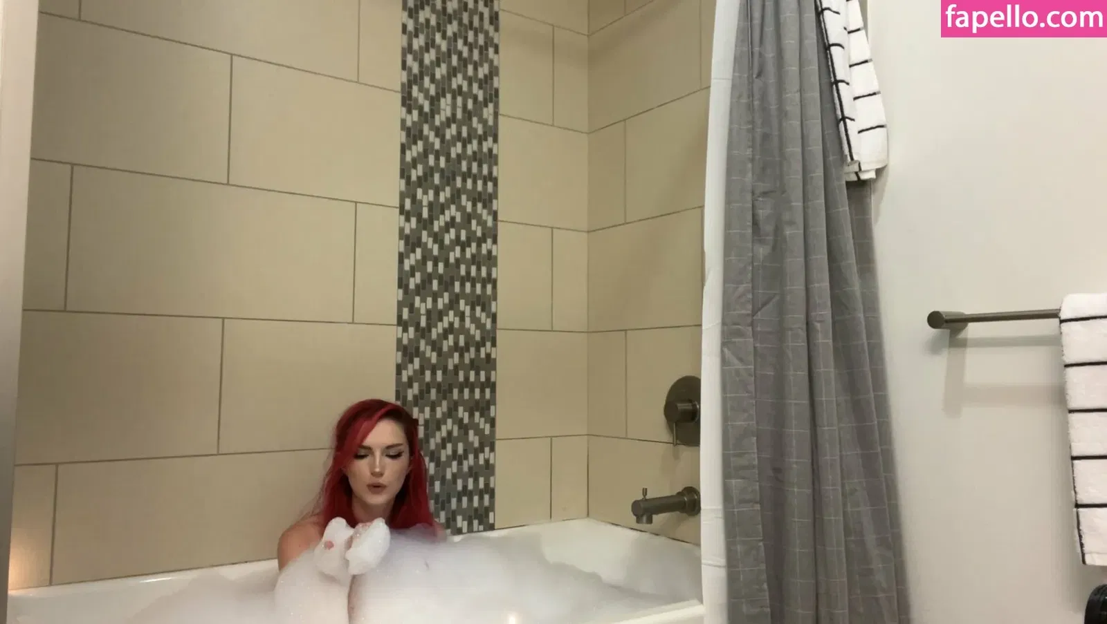 Busy B ASMR / busybasmr Onlyfans Photo Gallery 