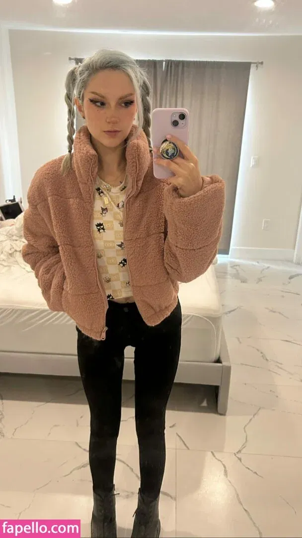 Busy B ASMR / busybasmr Onlyfans Photo Gallery 