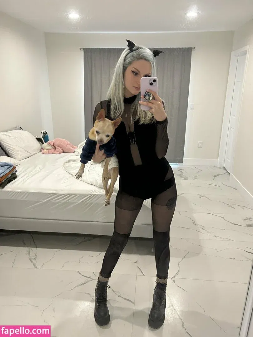 Busy B ASMR / busybasmr Onlyfans Photo Gallery 