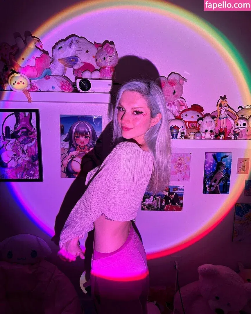 Busy B ASMR / busybasmr Onlyfans Photo Gallery 