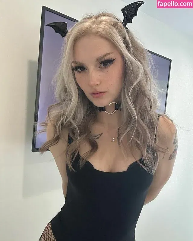 Busy B ASMR / busybasmr Onlyfans Photo Gallery 