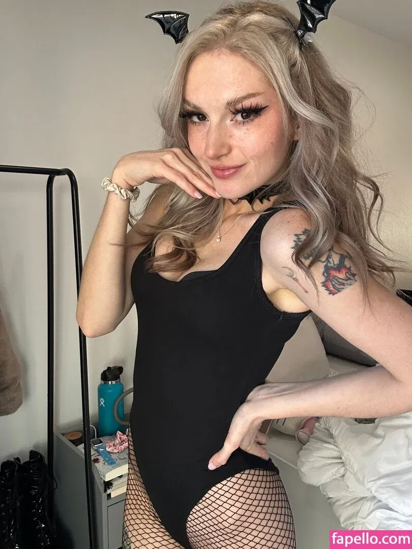 Busy B ASMR / busybasmr Onlyfans Photo Gallery 