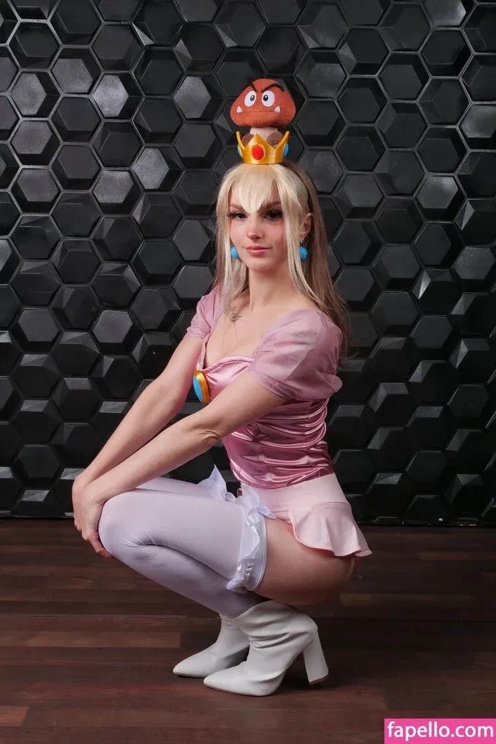 Busy B ASMR / busybasmr Onlyfans Photo Gallery 