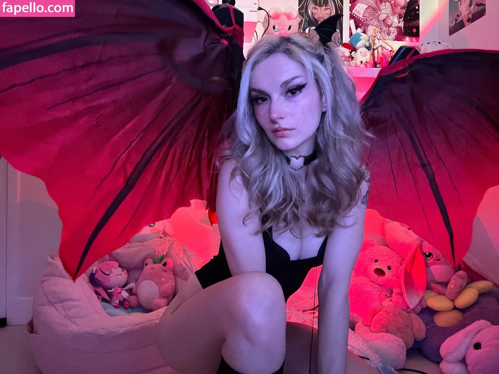 Busy B ASMR / busybasmr Onlyfans Photo Gallery 