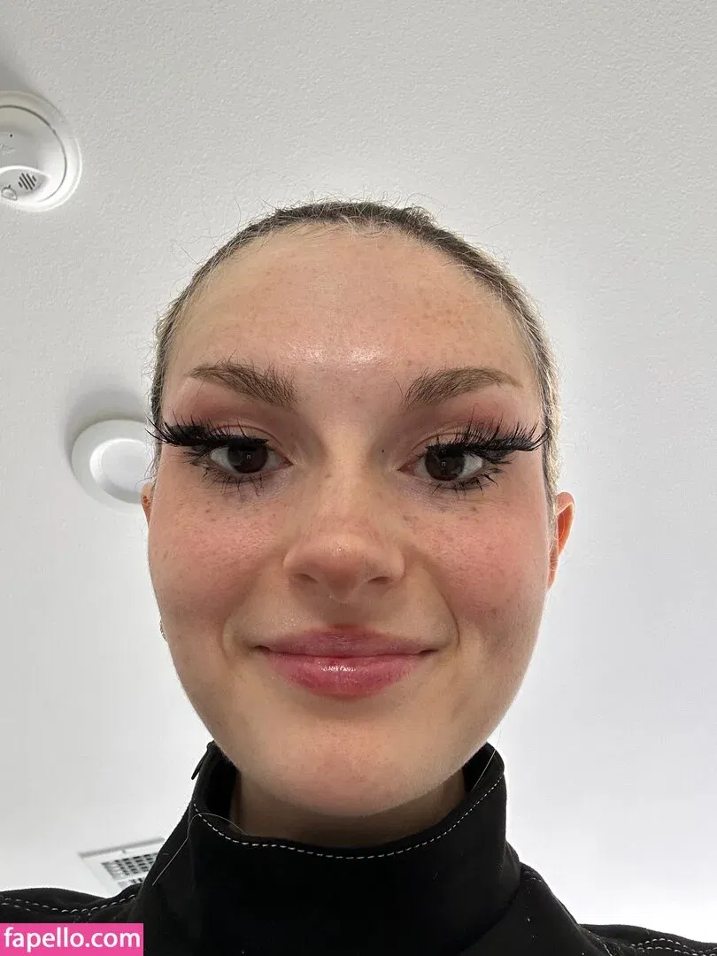 Busy B ASMR / busybasmr Onlyfans Photo Gallery 