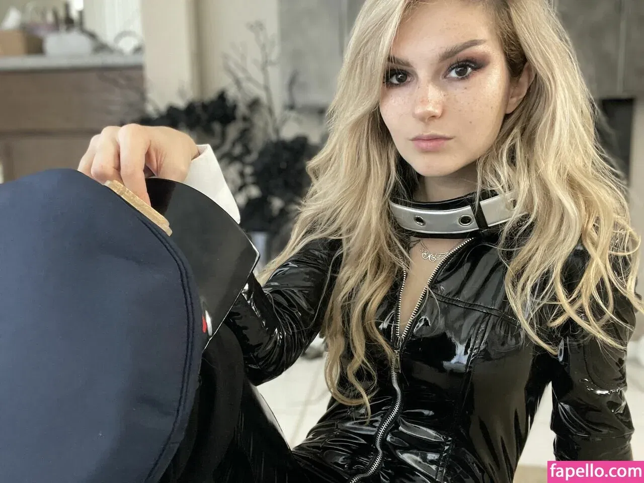 Busy B ASMR / busybasmr Onlyfans Photo Gallery 