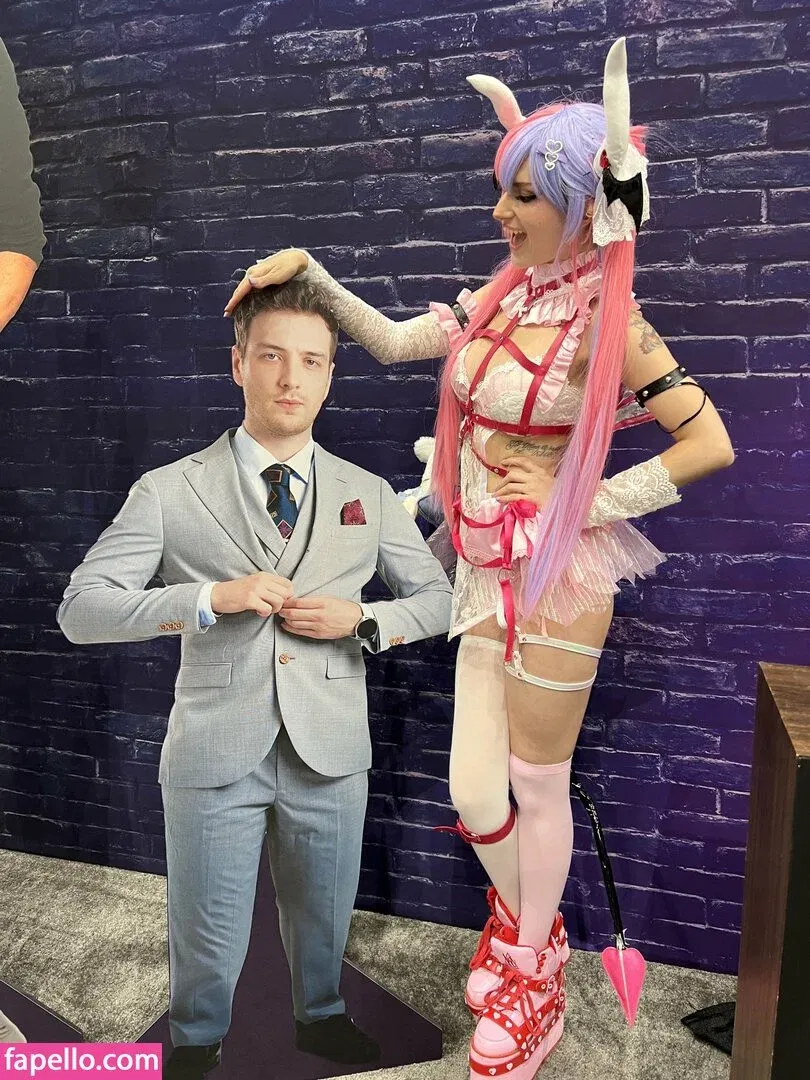 Busy B ASMR / busybasmr Onlyfans Photo Gallery 