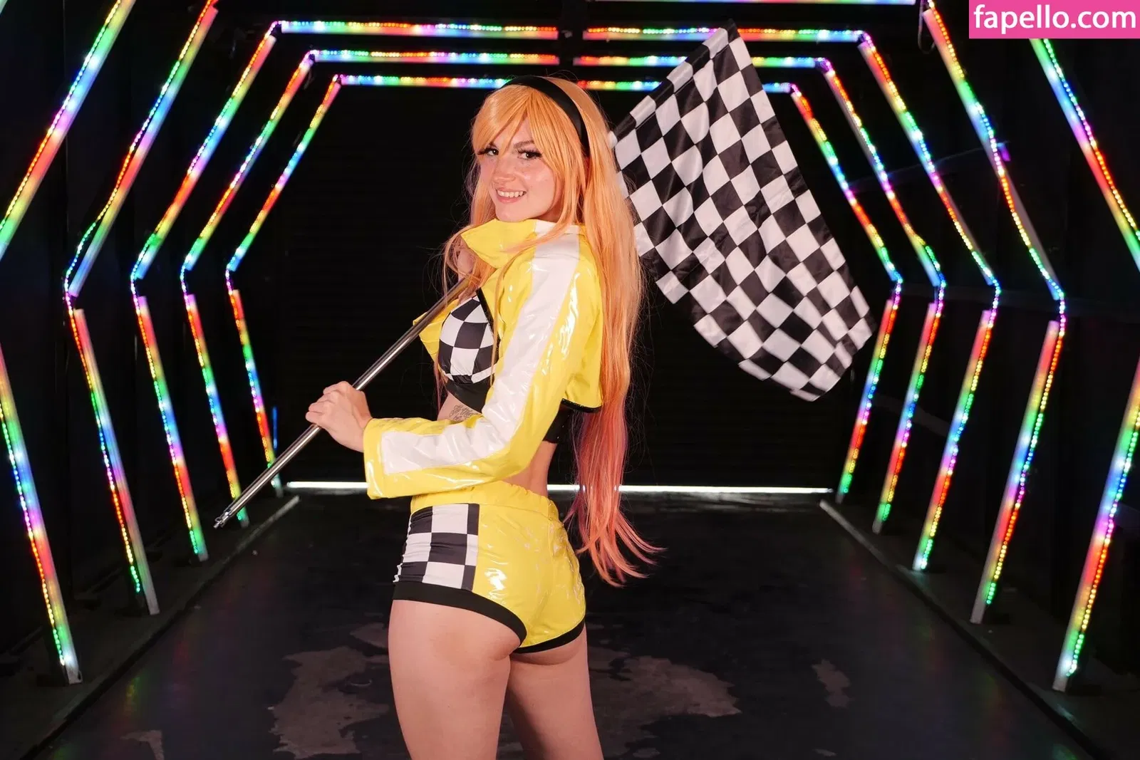 Busy B ASMR / busybasmr Onlyfans Photo Gallery 