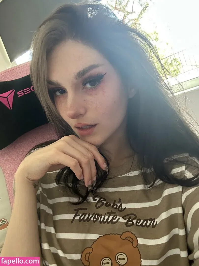 Busy B ASMR / busybasmr Onlyfans Photo Gallery 