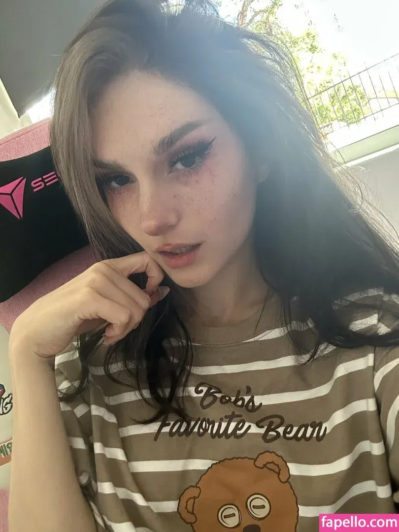 Busy B ASMR / busybasmr Onlyfans Photo Gallery 