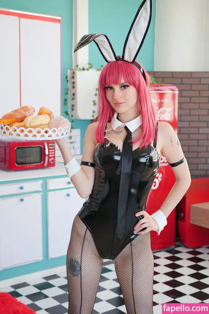 Busy B ASMR / busybasmr Onlyfans Photo Gallery 