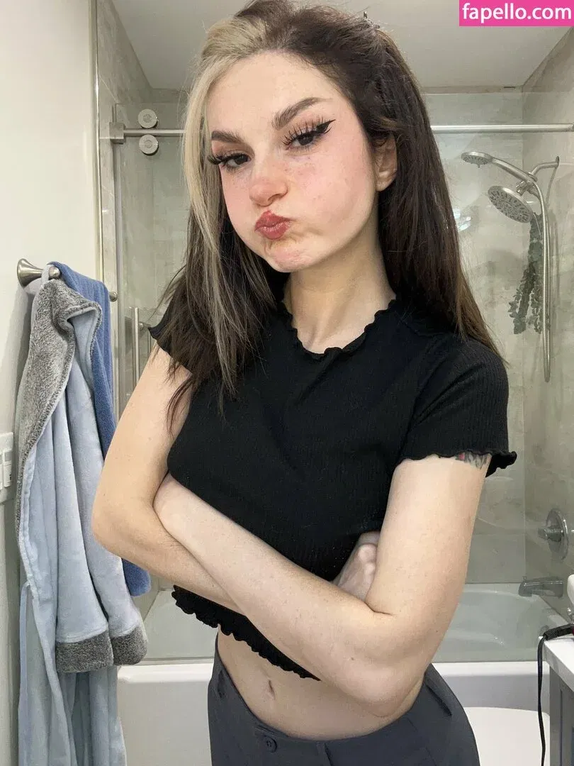 Busy B ASMR / busybasmr Onlyfans Photo Gallery 