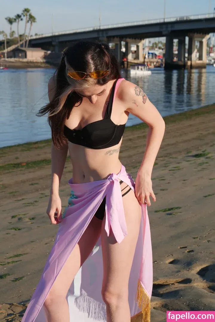 Busy B ASMR / busybasmr Onlyfans Photo Gallery 