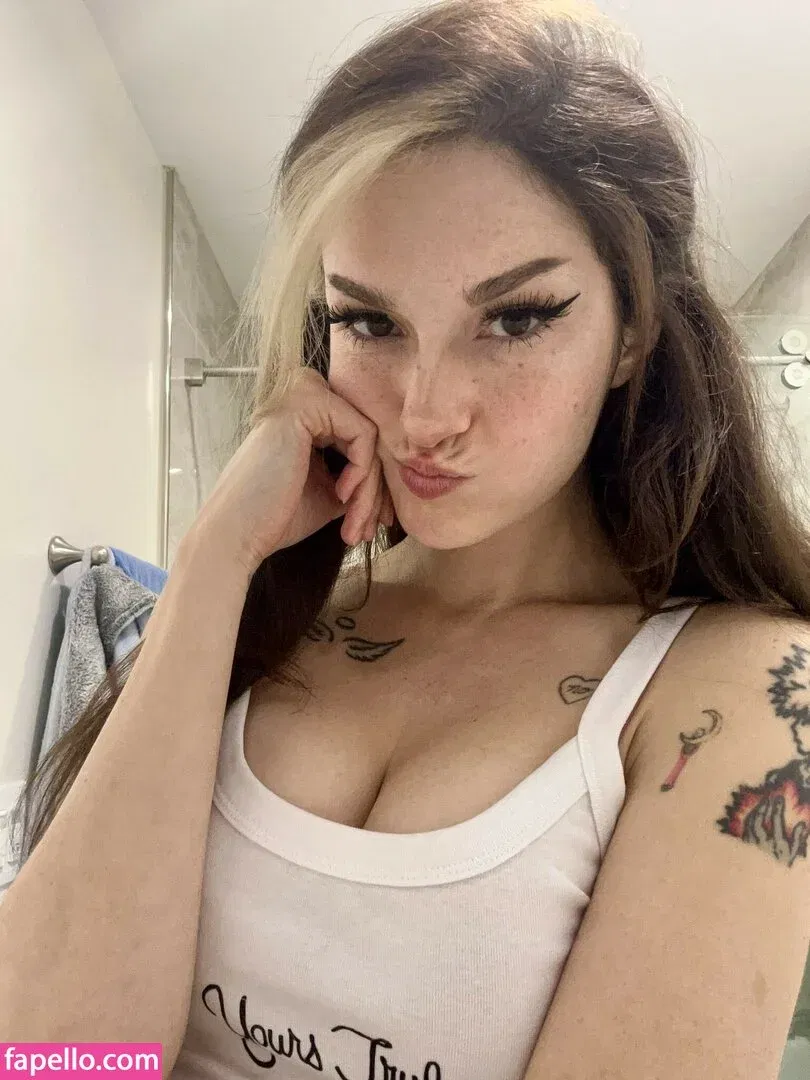 Busy B ASMR / busybasmr Onlyfans Photo Gallery 