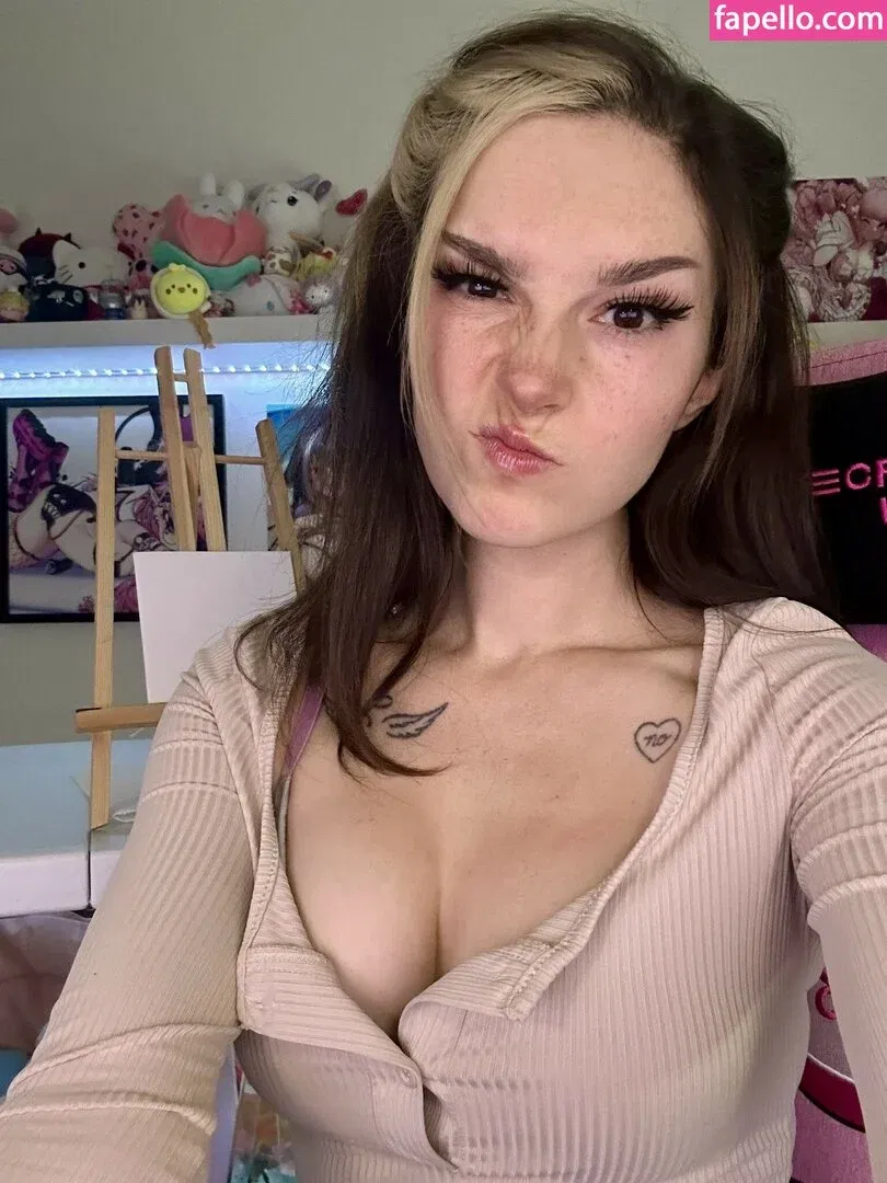Busy B ASMR / busybasmr Onlyfans Photo Gallery 
