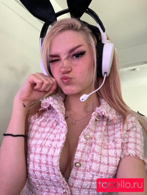Busy B ASMR / busybasmr Onlyfans Photo Gallery 