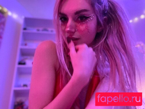 Busy B ASMR / busybasmr Onlyfans Photo Gallery 