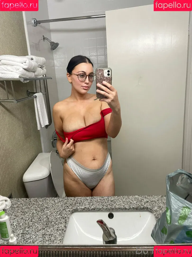daniellelancaster / daniellelancaster_ Onlyfans Photo Gallery 