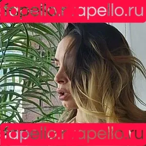 reel / roomababy Onlyfans Photo Gallery 