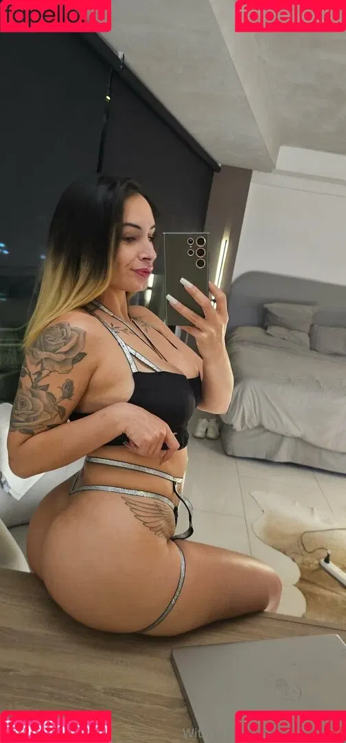 reel / roomababy Onlyfans Photo Gallery 