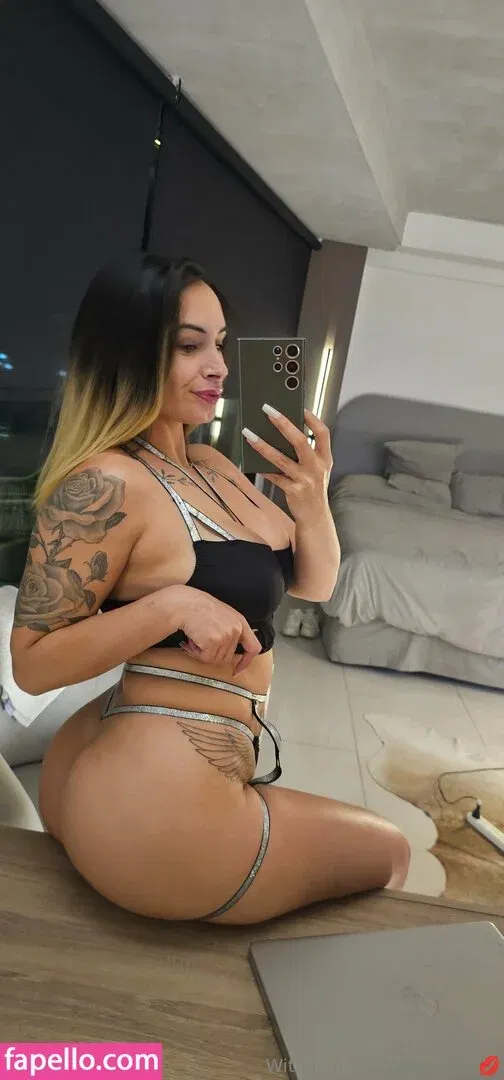 reel / roomababy Onlyfans Photo Gallery 