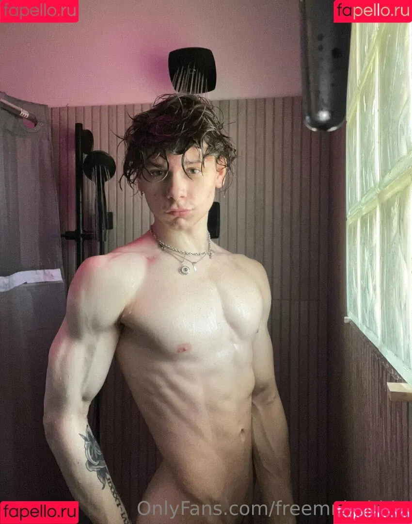 freemr.bubble / project_mr_bubble Onlyfans Photo Gallery 