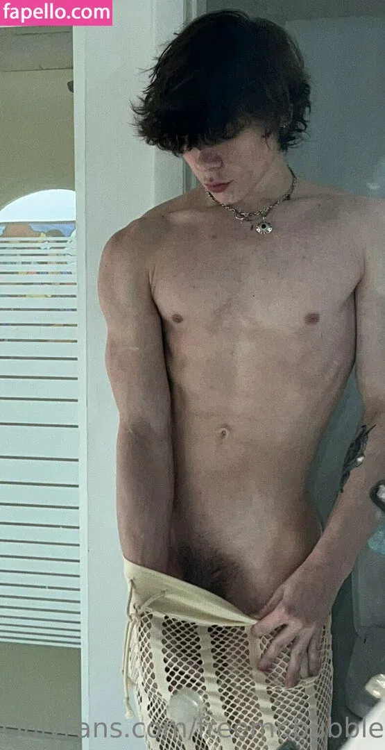 freemr.bubble / project_mr_bubble Onlyfans Photo Gallery 