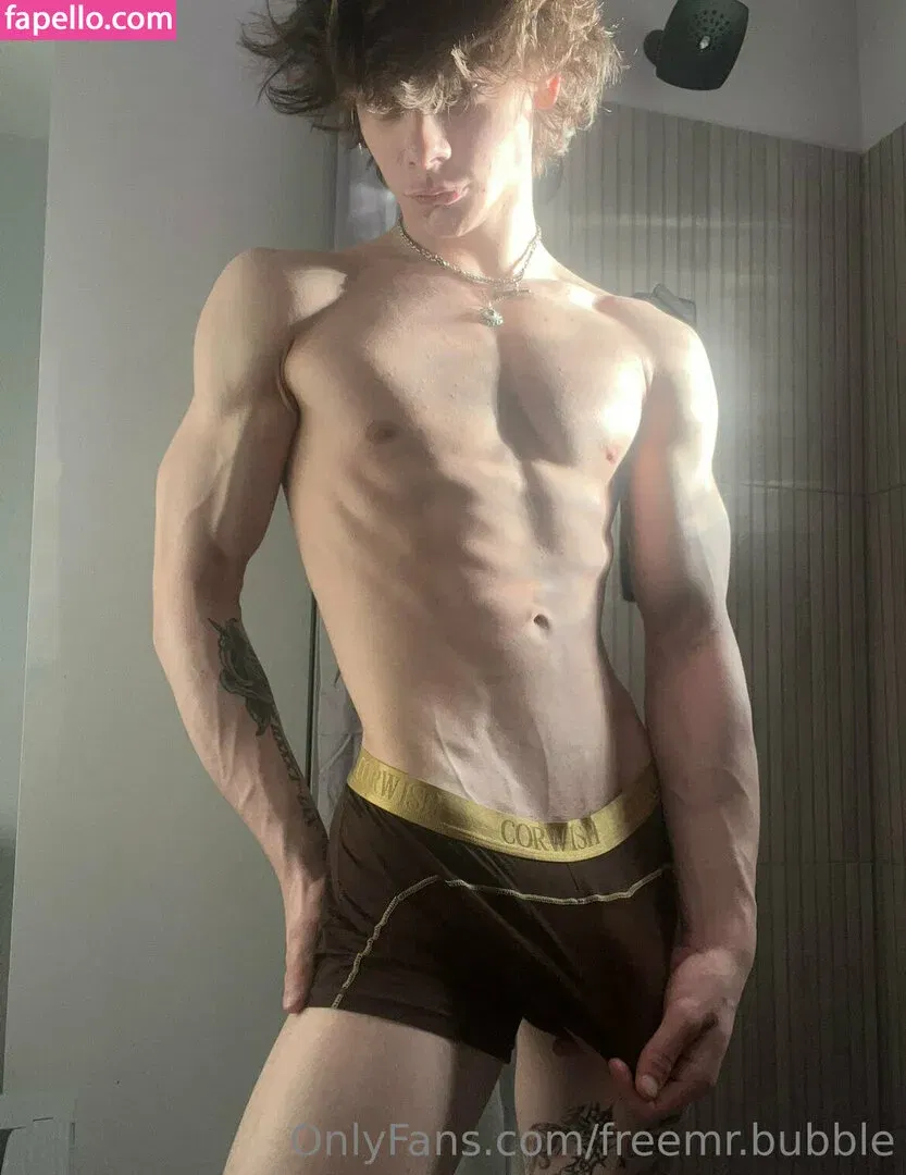 freemr.bubble / project_mr_bubble Onlyfans Photo Gallery 