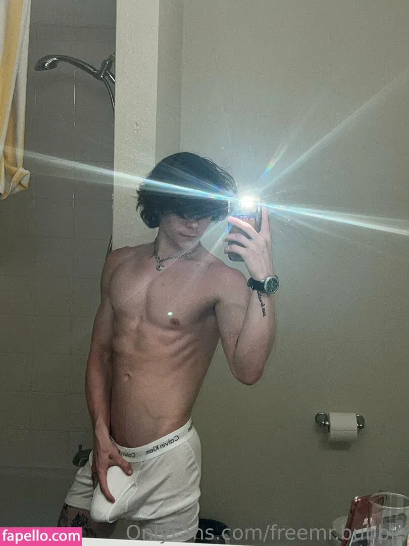 freemr.bubble / project_mr_bubble Onlyfans Photo Gallery 