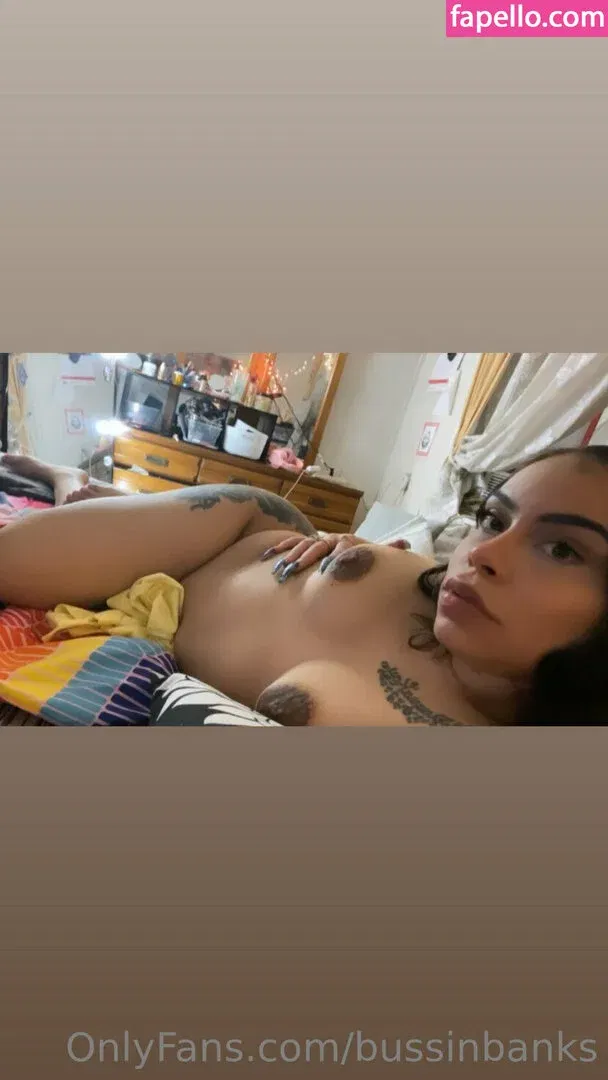 bussinbanks Onlyfans Photo Gallery 