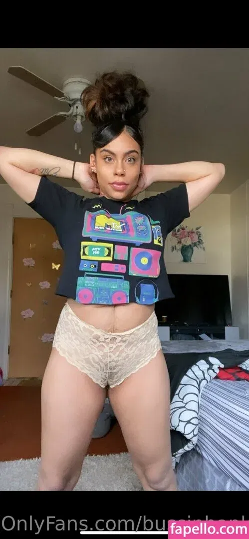 bussinbanks Onlyfans Photo Gallery 