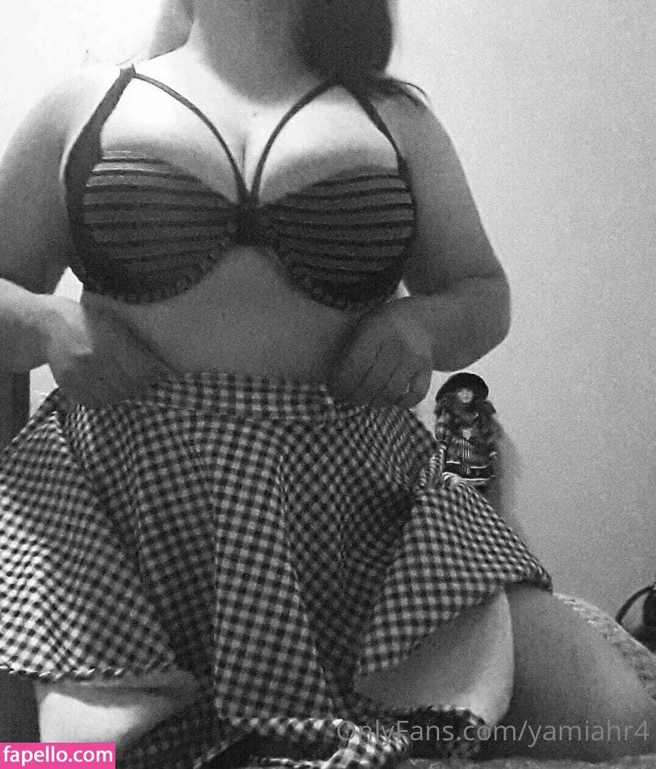 alesxdisdafxith20 / yamiahr4 Onlyfans Photo Gallery 