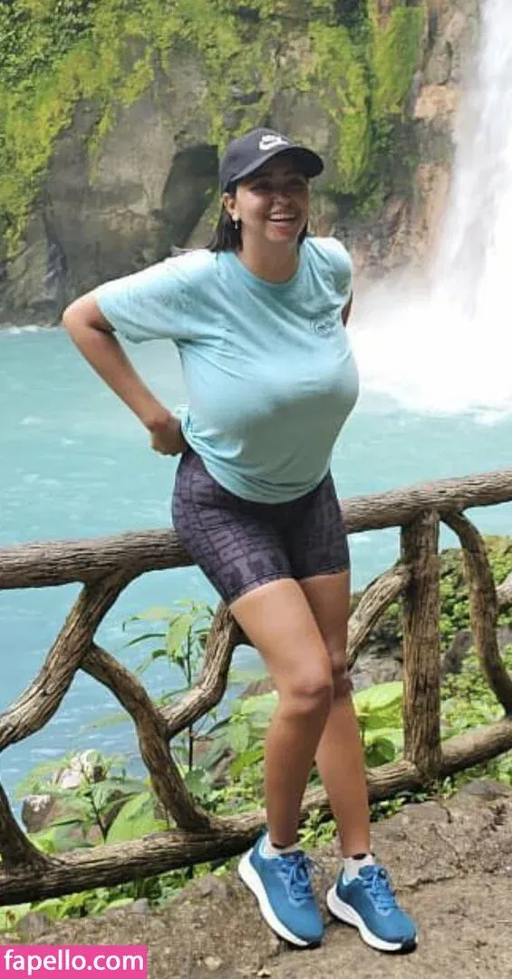 Susana Berrocal / s_bcal / yolaberrocal Onlyfans Photo Gallery 