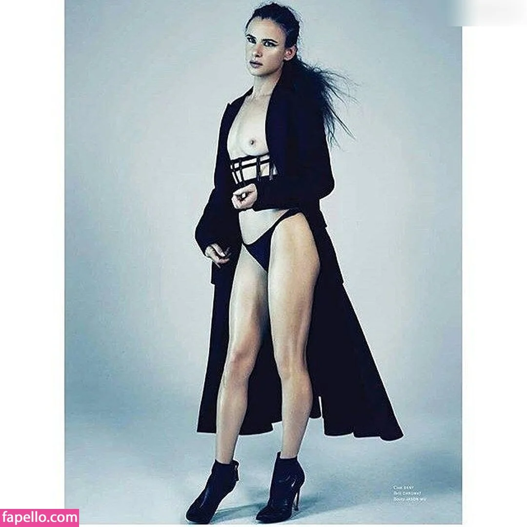 Juliette Lewis Nude Onlyfans Photo 44