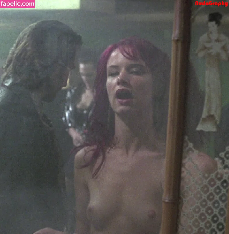 Juliette Lewis Nude Onlyfans Photo 23