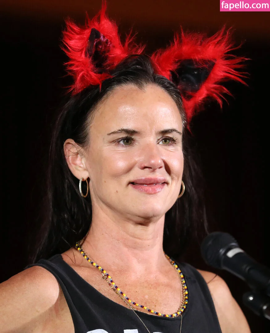 Juliette Lewis Nude Onlyfans Photo 17