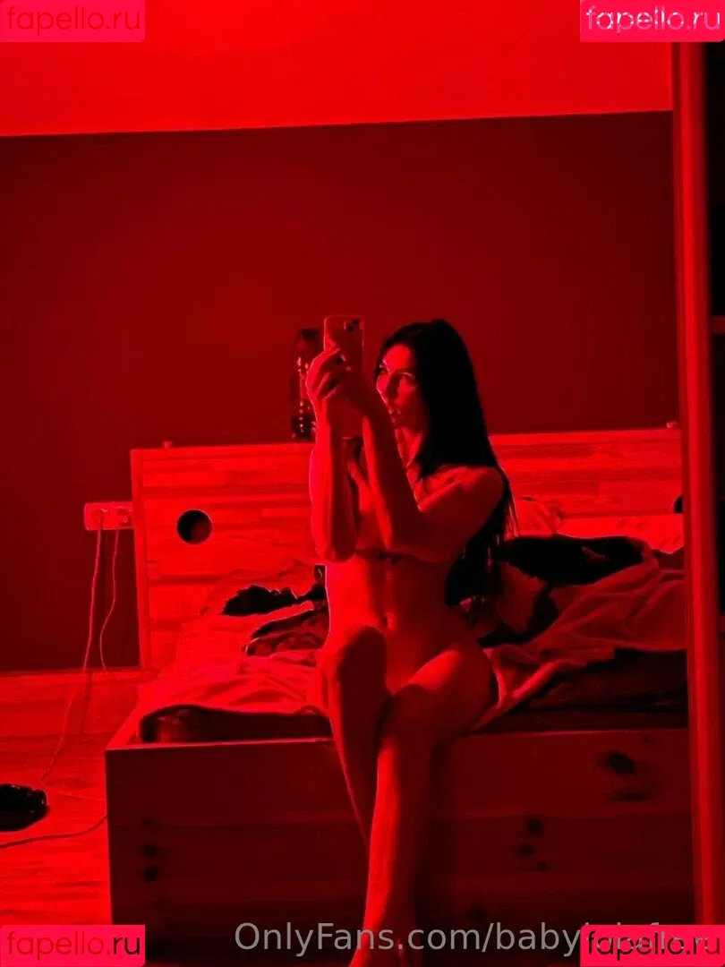 babylolafree / conno_r Onlyfans Photo Gallery 