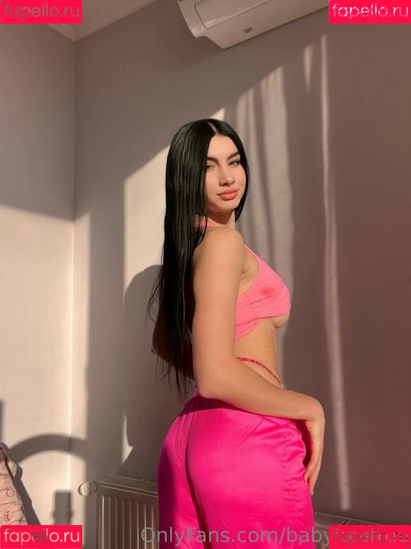 babylolafree / conno_r Onlyfans Photo Gallery 