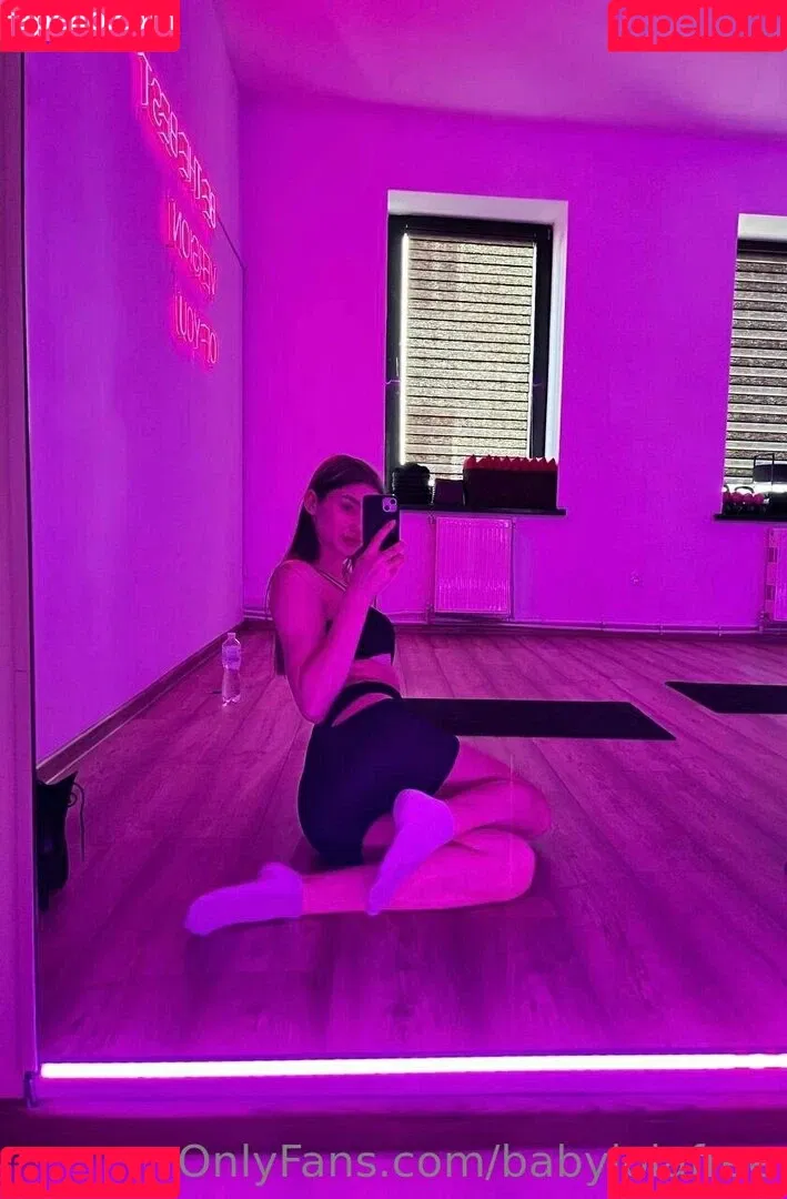 babylolafree / conno_r Onlyfans Photo Gallery 