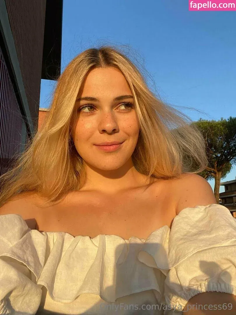 asians_6969 / asya_princess69 Onlyfans Photo Gallery 