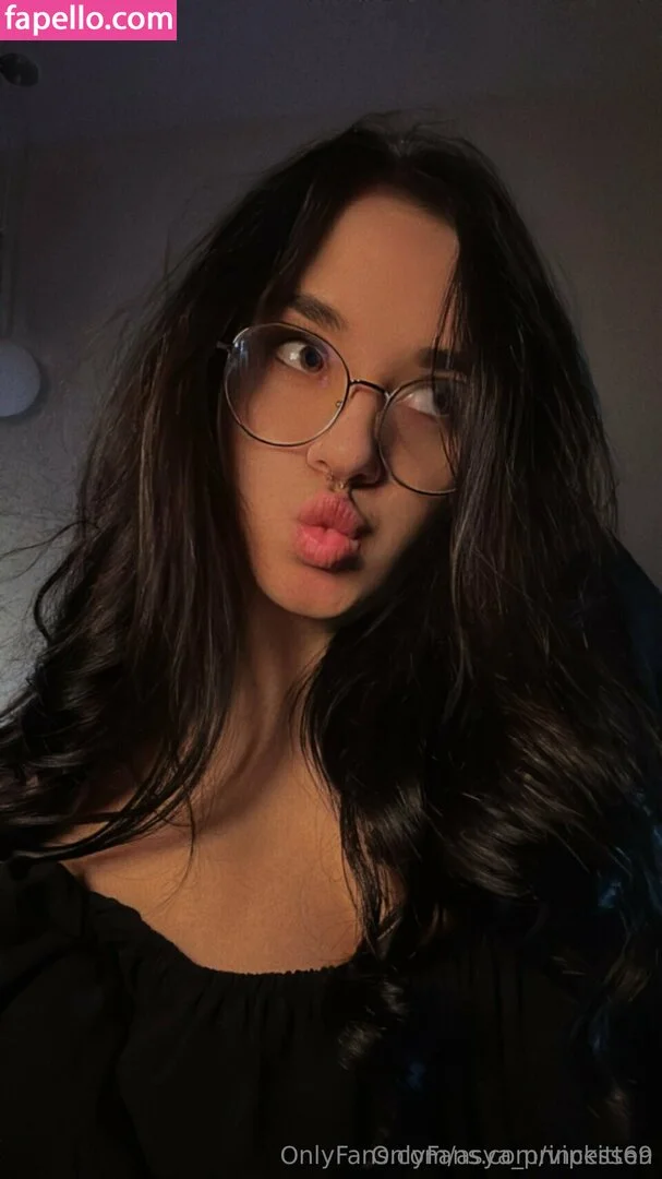 asians_6969 / asya_princess69 Onlyfans Photo Gallery 